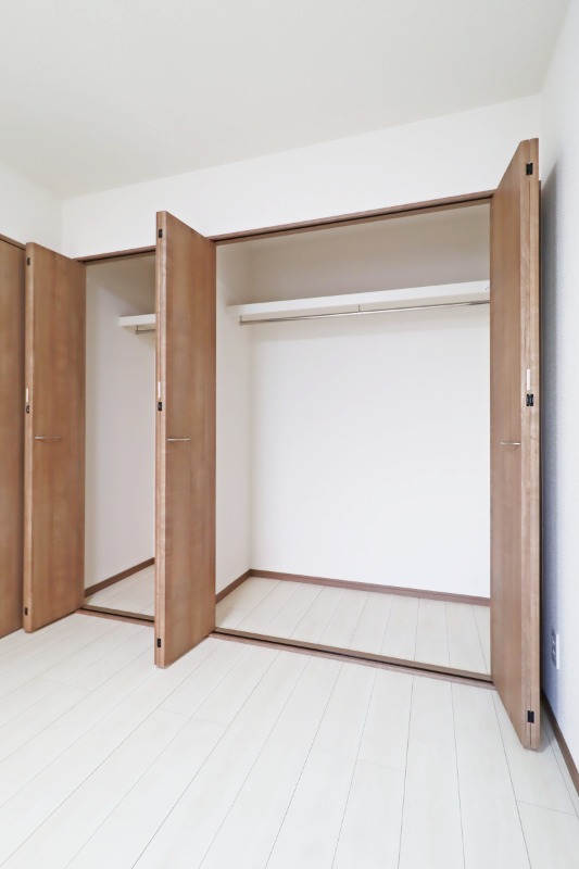 収納　図面と現状に相違がある場合には現状を優先