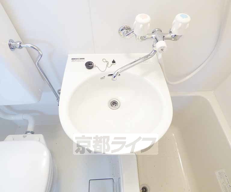 洗面設備　歯磨きはこちらで