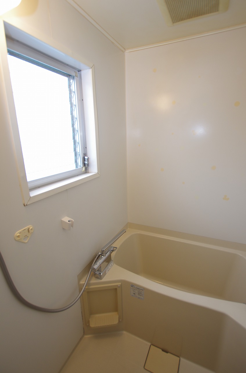 バス・シャワールーム　ピース・リーベ栄町※写真は1K