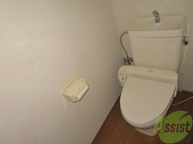 トイレ　各機能付きのトイレですので安心してご利用いただけます