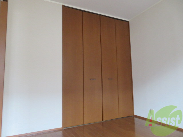 収納　こちら収納になっております。たくさん入りそうです。