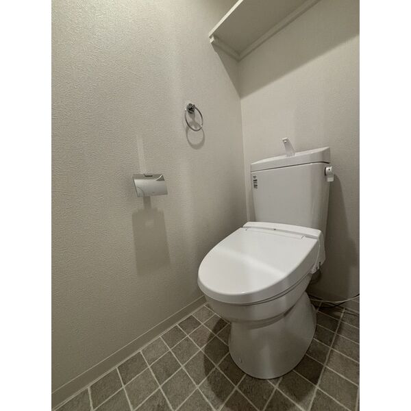 トイレ　別室の参考写真です。※現況優先