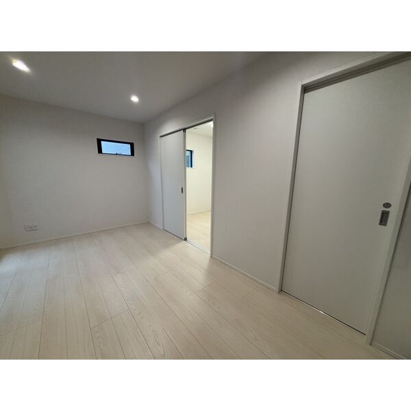 居室・リビング　別室の参考写真です。※現況優先