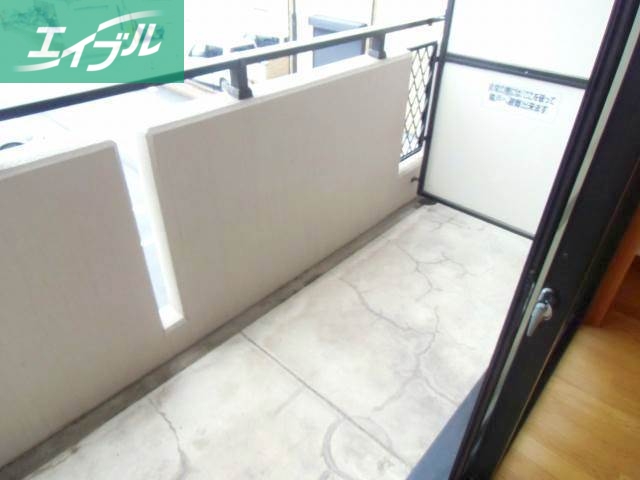 バルコニー　バルコニー