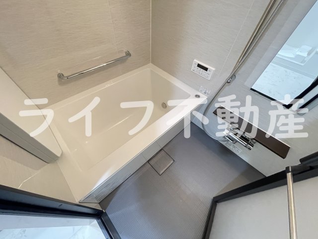 バス・シャワールーム　日々の疲れを癒すお風呂付です