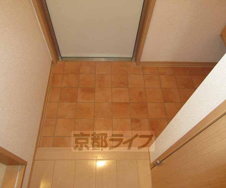 玄関　広々玄関です