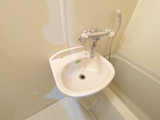 洗面設備　※同号室他部屋のお写真になります