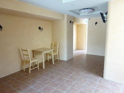 ルマルシェ下穂積　その他共有部分　エントランス