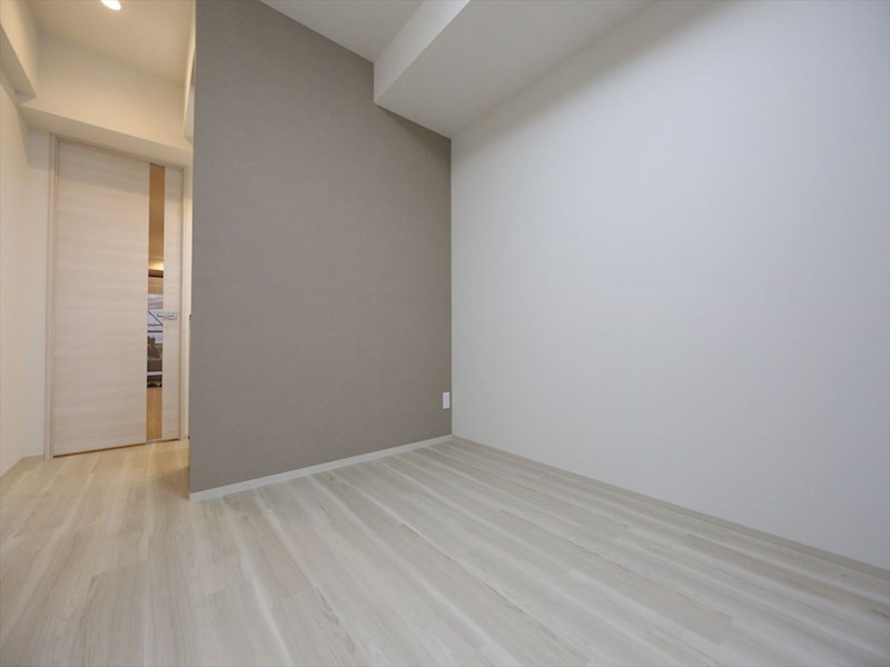 その他部屋・スペース　洋室9.1帖　システムキッチン　エアコン完備　バルコニー