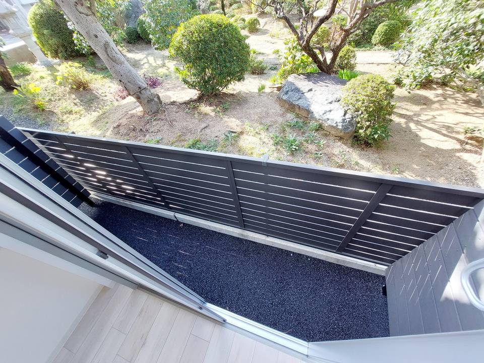 バルコニー　バルコニー