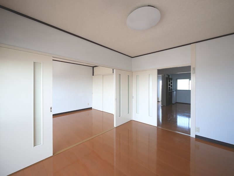 その他　西側洋室6帖