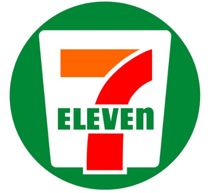 コンビニ　セブンイレブン（コンビニ）まで606m