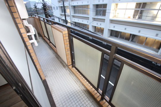 バルコニー　※他号室の写真です。