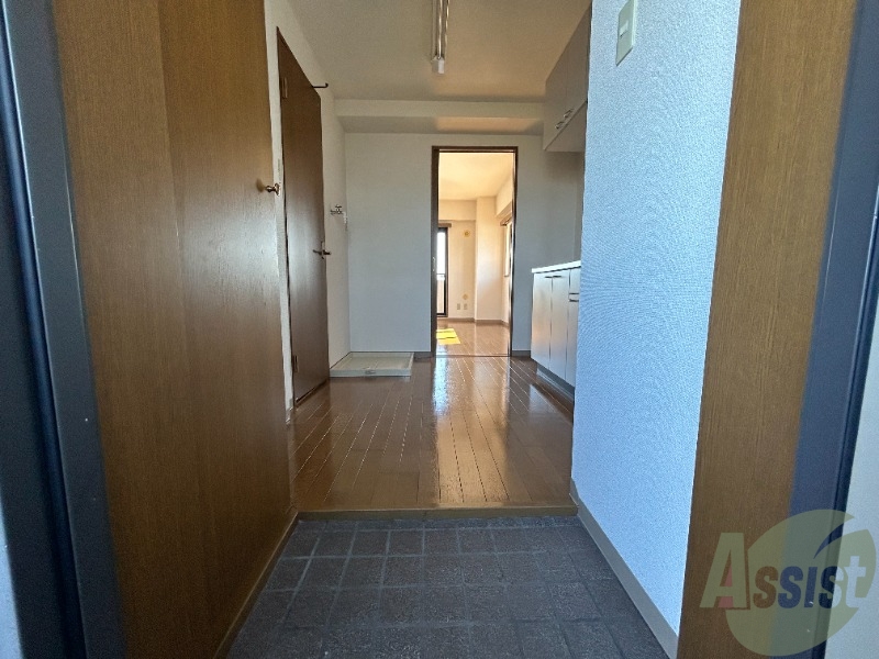 玄関　こちらの写真は玄関から撮影した風景になります。