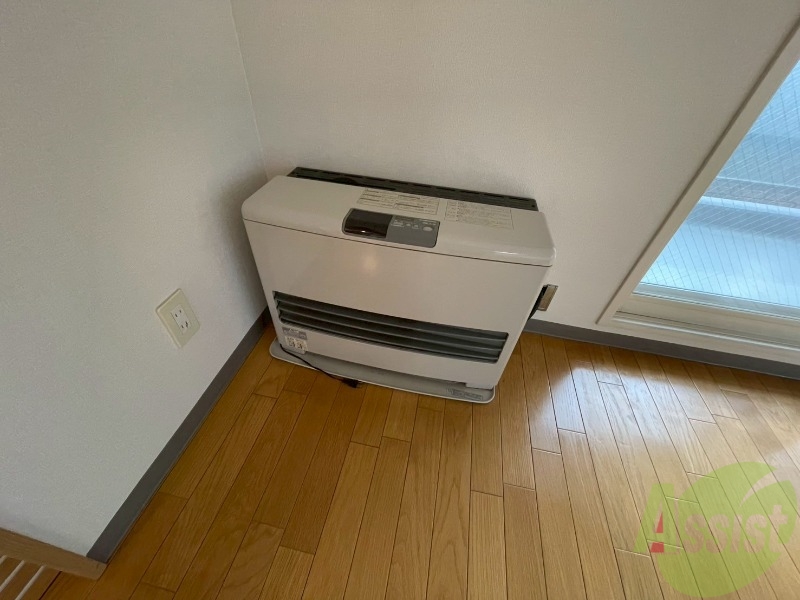 その他設備　灯油暖房です。札幌の寒い冬もこれで大丈夫！