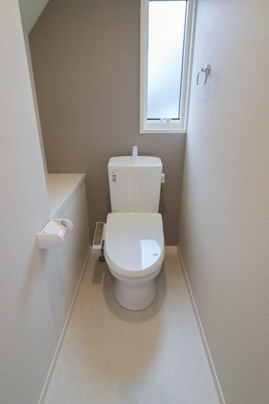 トイレ　図面と現状に相違がある場合には現状を優先