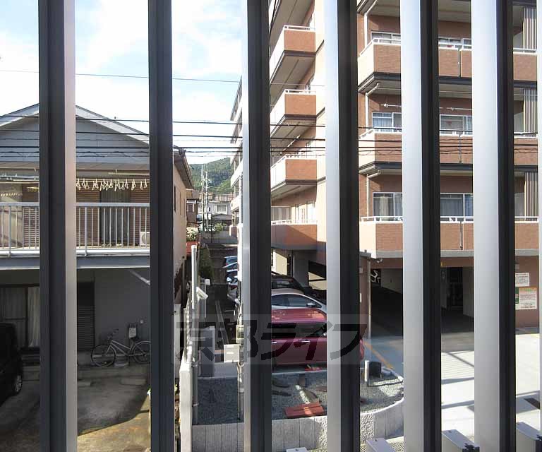 眺望　目隠しの柵が用意されてます。