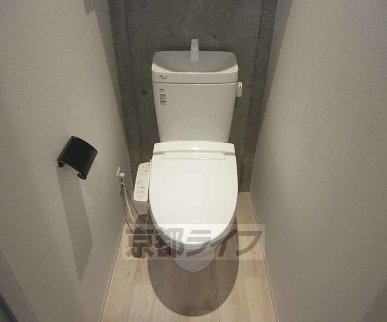 トイレ　シックな雰囲気のトイレです。