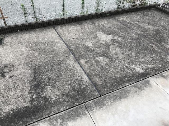 バルコニー　広々とした専用庭