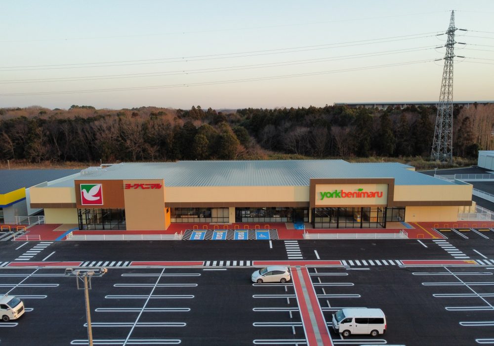 スーパー　ヨークベニマルつくばさくらの杜店（スーパー）まで892m