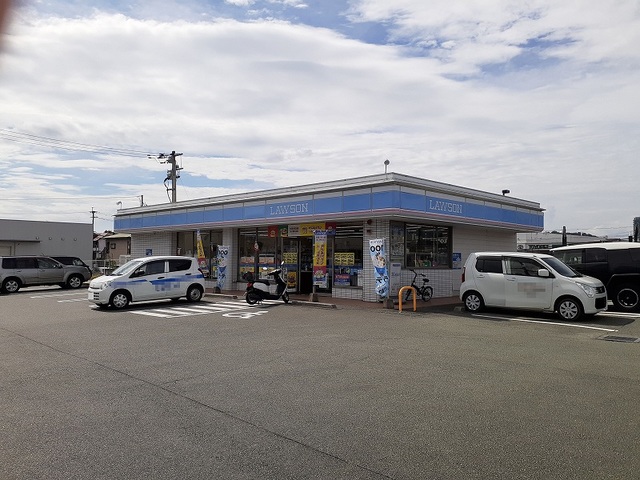 コンビニ　ローソン十禅寺２丁目店（コンビニ）まで220m