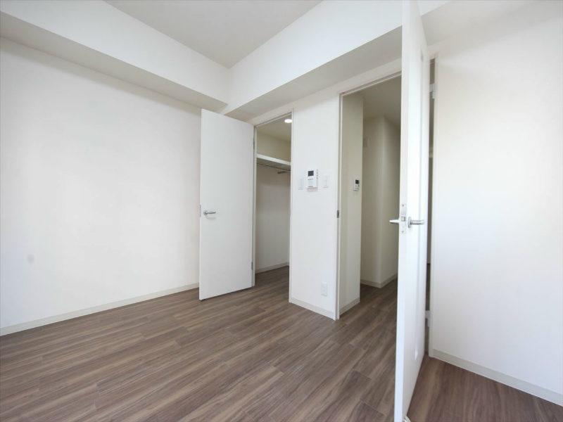 その他　洋室7帖　ウォークインクローゼット（収納充実してます）