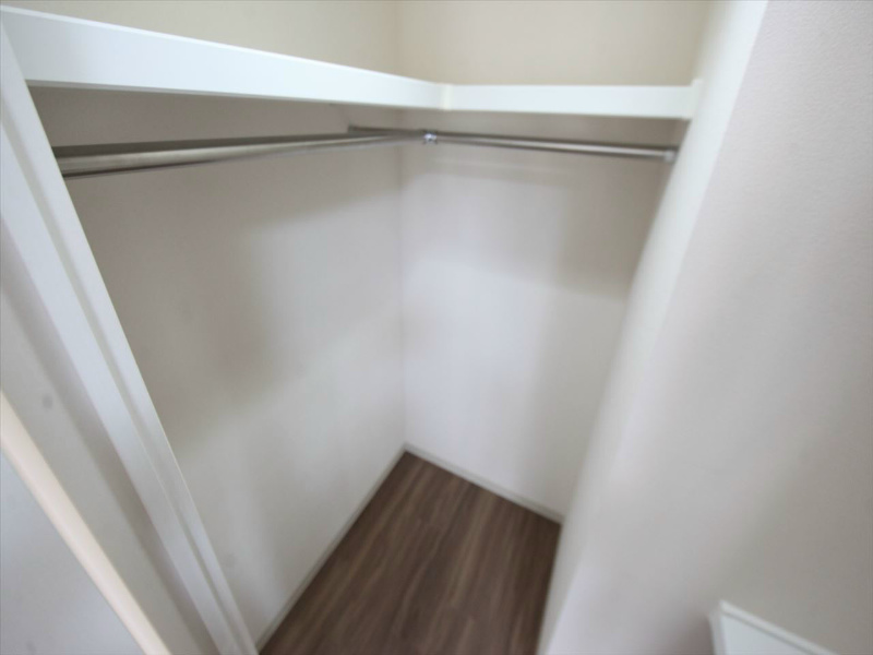 収納　ウォークインクローゼット（収納充実してます）