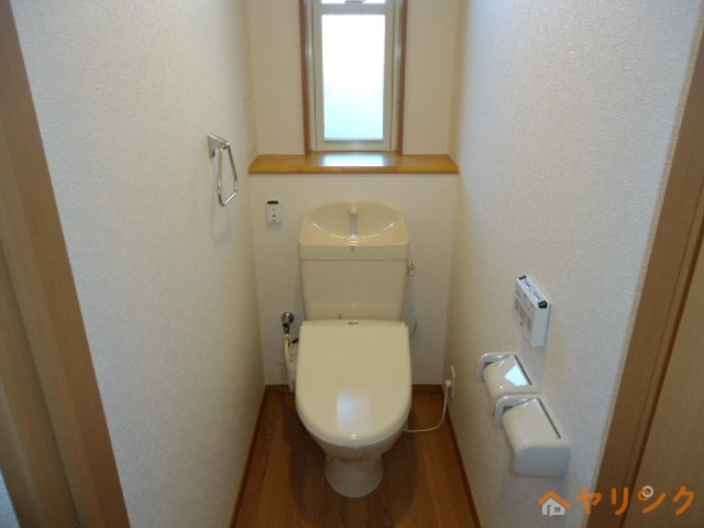 トイレ　シャワー付トイレ