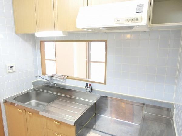 キッチン　２口コンロ設置可！