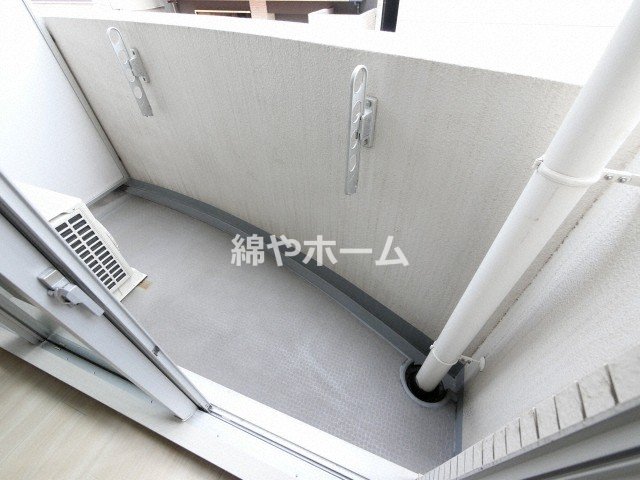 バルコニー　落ち着いた時間を過ごせるバルコニーです