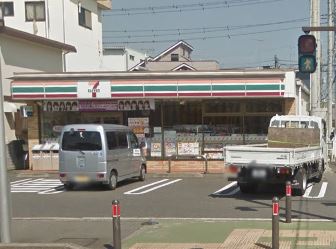 コンビニ　セブンイレブン 小田原寿町3丁目店（コンビニ）まで674m