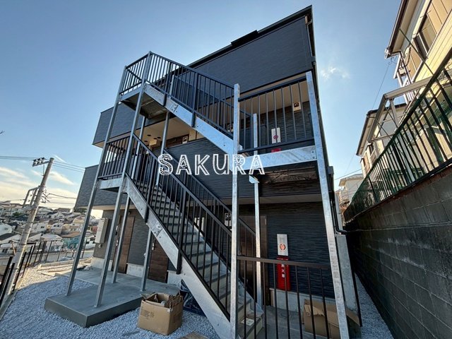 エントランス　管理の行き届いたエントランスです♪