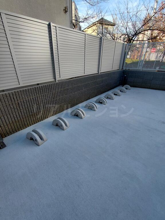 駐車場　駐輪場