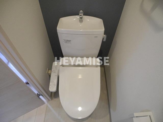 トイレ　※同間取りの別の階のお部屋の写真です※