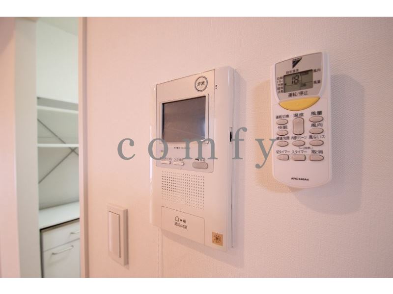 セキュリティ　安心のモニター付きインターホン
