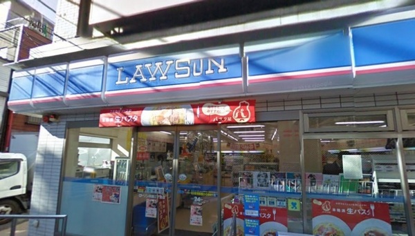 コンビニ　ローソン両国三丁目店（コンビニ）まで860m