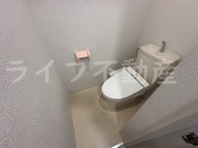 トイレ　落ち着いたトイレです