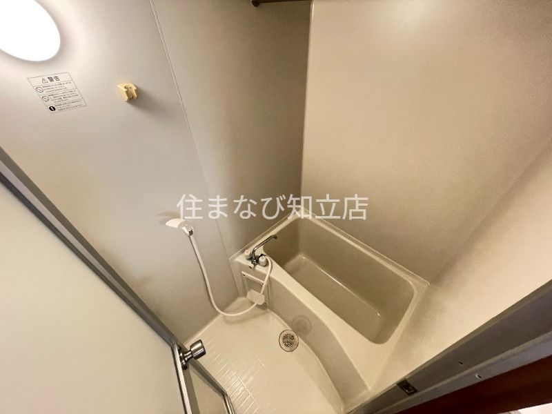 バス・シャワールーム　同型別部屋写真