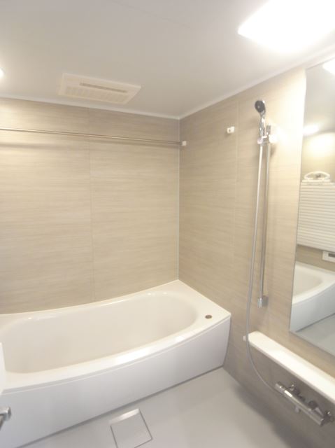 バス・シャワールーム　お風呂