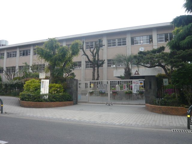 幼稚園・保育園　松月保育園（幼稚園・保育園）まで380m