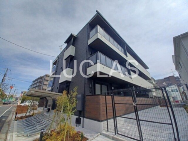 建物外観　『想いの先を照らし出す。』信頼が必要だからこそ、弊社へお任せ