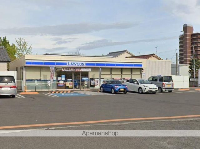 コンビニ　ローソン（コンビニ）まで853m