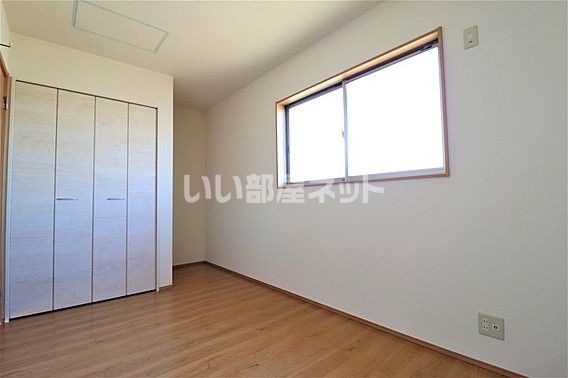 ロゼット_内装_0