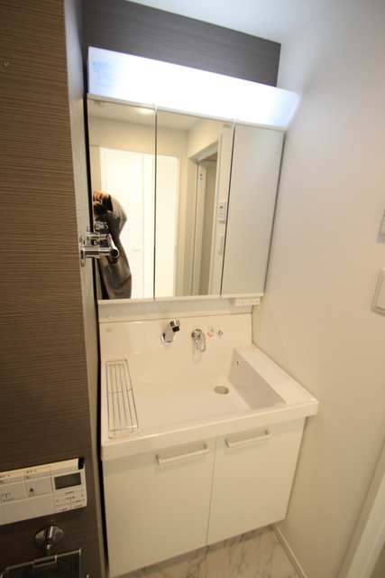 洗面設備　同間取の別室参考写真です。