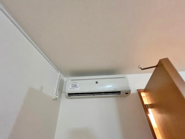 その他設備　夏も快適エアコン付き♪