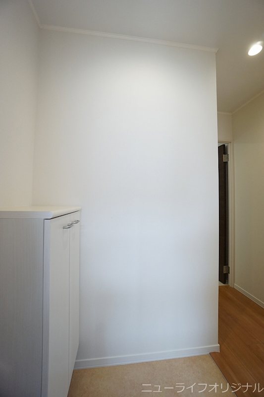 玄関　便利なシューズボックス付きの玄関です☆