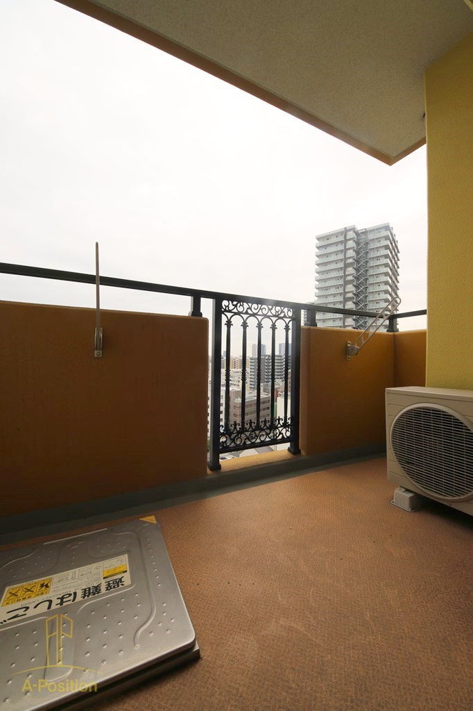 バルコニー　アーバンステージ安堂寺II