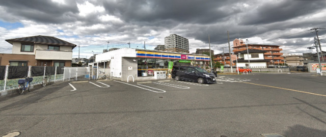 コンビニ　ミニストップ堺津久野町店（コンビニ）まで366m