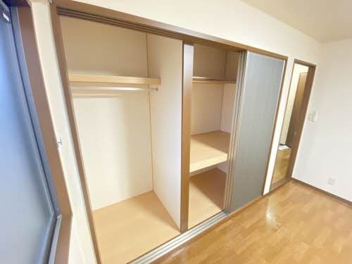 収納　各洋室には収納スペースあります◎