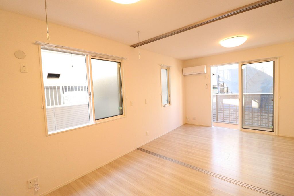 居室・リビング　★お問い合わせはタウンハウジング分倍河原店まで★